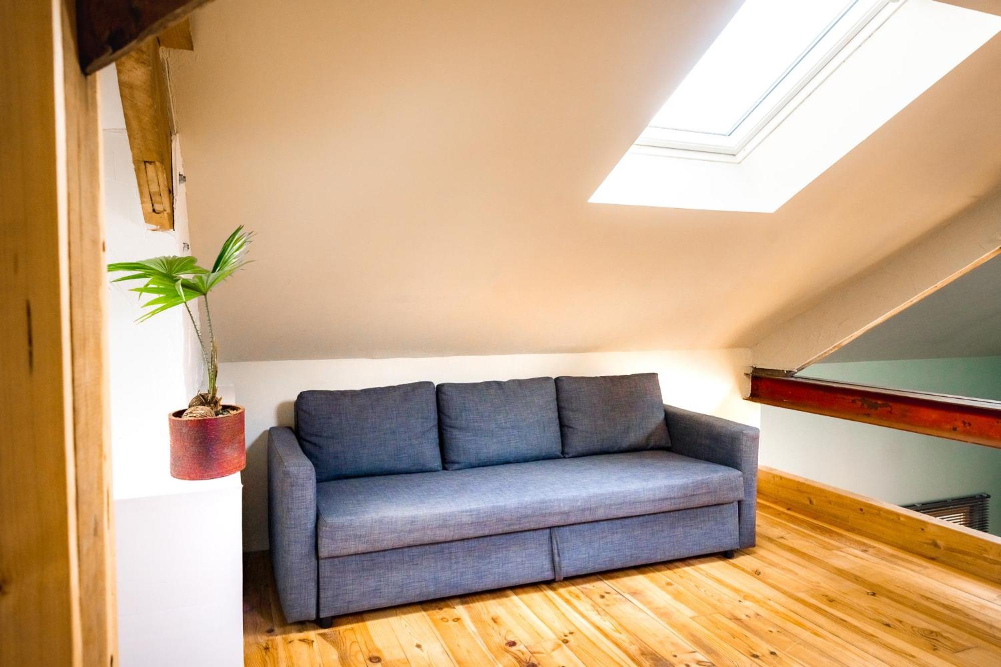 Loft Industriel 150 M2 10min Du Circuit Le Mans