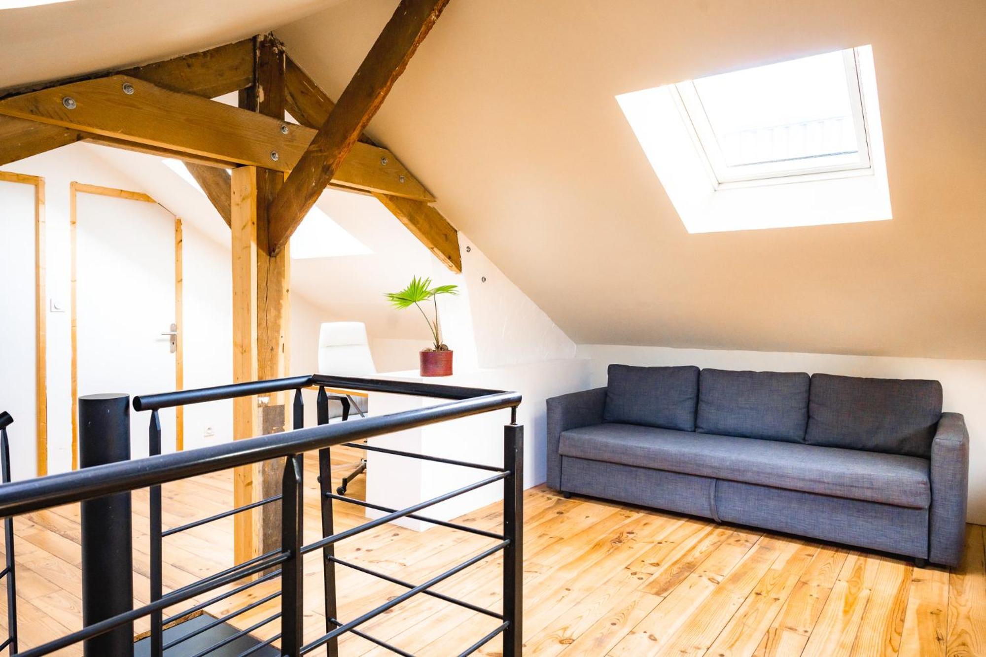 Loft Industriel 150 M2 10min Du Circuit Villa Le Mans